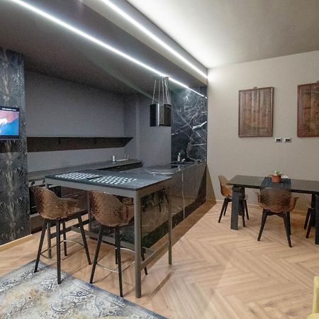 Luxury Museo Egizio - Esclusivo Trilocale In Pieno Centro - Free Wifi Appartement Turijn Buitenkant foto